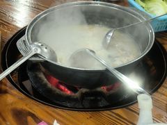 -侠成水上农庄(工业大道店)