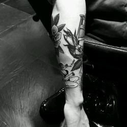 -刺客纹画纹身·洗纹身·穿孔饰品