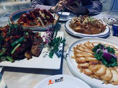 -小鱼儿海鲜港(新村十区店)