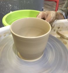 -泥娃娃DIY陶吧(易生活购物公园店)