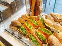 -巴黎贝甜(大宁国际商业广场店)