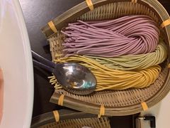 -老房老舍重庆火锅(假日城市店)