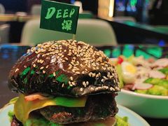 -DEEP·美式餐吧(五棵松华熙LIVE店)