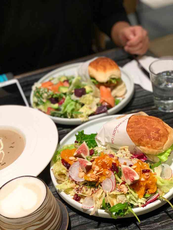 the woods cafe(王府中环店)