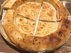 馕饼-清真·玛丽亚新疆菜主题餐厅(浙江中路店)