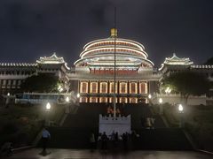 -重庆人民广场