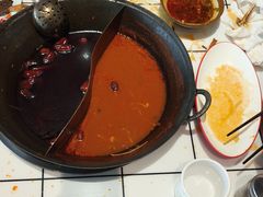 -伍师兄市井火锅(东部星悦天地店)