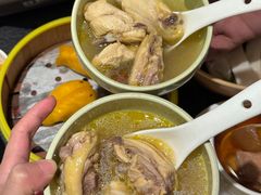 -蝴蝶里·粤菜·点心(滨江龙湖店)