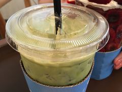 绿茶拿铁-Cafe de Paris(林荫路店)