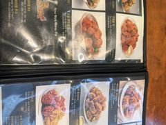 -BHC炸鸡(明洞总店)