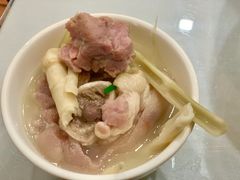 腌笃鲜-小实惠嘉(威海路店)