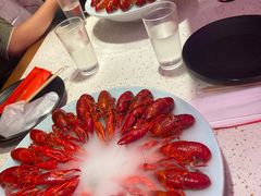 -沪小胖·小龙虾·蓝龙王(八佰伴店)