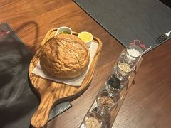 -恰餐厅及酒吧 CHAR Bar & Grill (北京丽都皇冠假日店)