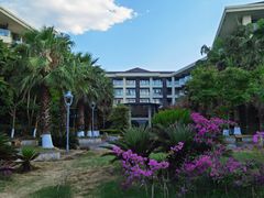 -西昌邛海湾柏樾酒店(原邛海湾柏栎度假酒店)