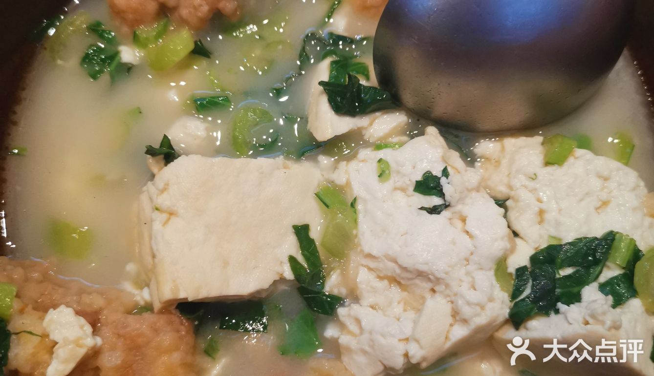 个人感觉这个沙拉汁适合纯蔬菜的那种
