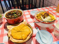 -怪噜范·老贵阳街头名小吃(汇金星力城店)