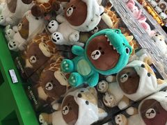 -LINE FRIENDS Garosu-gil Flagship Store