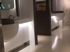 -香港ELEMENTS圆方