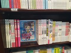 -新华书店(泉城路店)