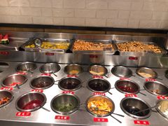 自助调料区-彤德莱火锅(大学城店)
