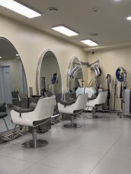 -5M HAIR SALON
