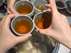 -洪氏嗨捞·广东猪肚鸡·椰子鸡火锅(西咸万象城店)