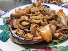 -崴海渔村(虹梅路店)