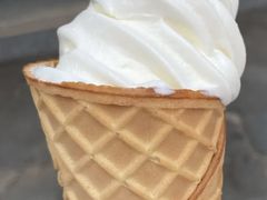 魔天脆脆冰淇淋-蜜雪冰城(同德里店)