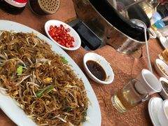 -濠轩阁特色生蚝火锅(水湾路店)