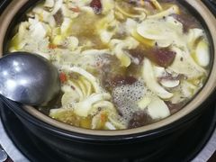 -菌之家·专业纯野生菌火锅·特色炒菌