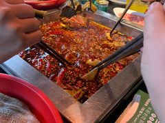 -二荆条·蜀鲜汇城市森林火锅