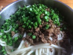 素椒杂酱面-左撇子私房面
