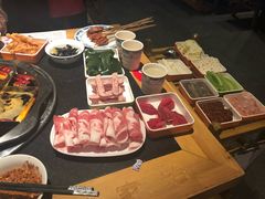 -董家湾重庆老火锅(嘉华店)