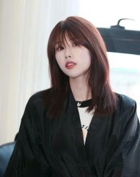 -苑苑发型设计