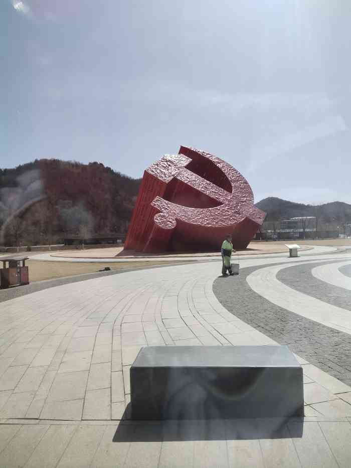 南泥湾大生产展览馆-"说起"南泥湾"就想到"郭兰英"唱"花篮的.