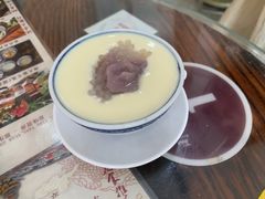 香芋凤凰奶-周大娘牛乳(旧寨古村总店)
