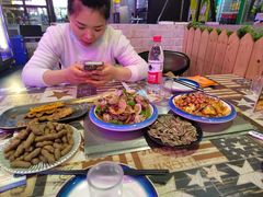 -沪上名羊天下碳烤羊腿•东北烧烤•小龙虾(浦东直营总店)