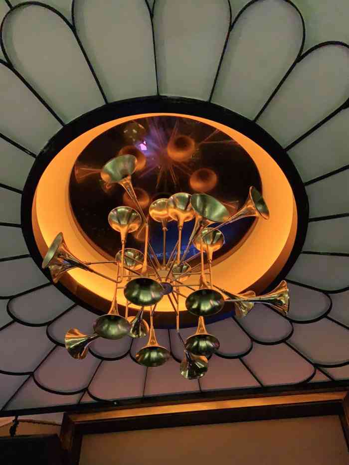 国贸名堂量贩ktv-"开了几年的ktv,环境还可以,这次定的统.