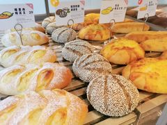 熔岩榴莲王包-喜茶(北京五棵松华熙店)
