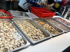 -养牛邓·潮汕牛肉海鲜自助火锅(广州店)