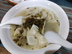 黄鱼馄饨-洪大妈·黄鱼面(金山嘴渔村店)