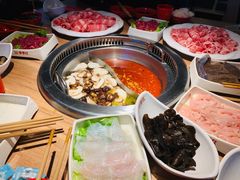 鸳鸯锅-季季红火锅(长沙步行街店)