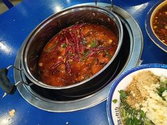-马路边边串串香形象店(磐石路店)