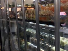 -红宝石·鲜奶小方·海派西点房(莘庄龙之梦店)