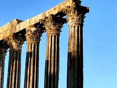 -埃武拉罗马神庙