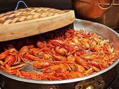 -东方红海鲜百汇(国际大厦店)