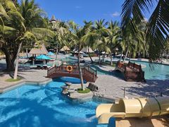 -海南清水湾莱佛士酒店