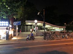 -蜜雪冰城(国权路地铁口店)