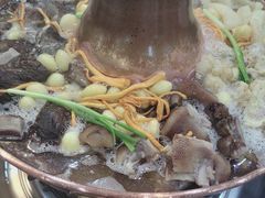 -岳记兴隆·青城腊排铜火锅(融创店)