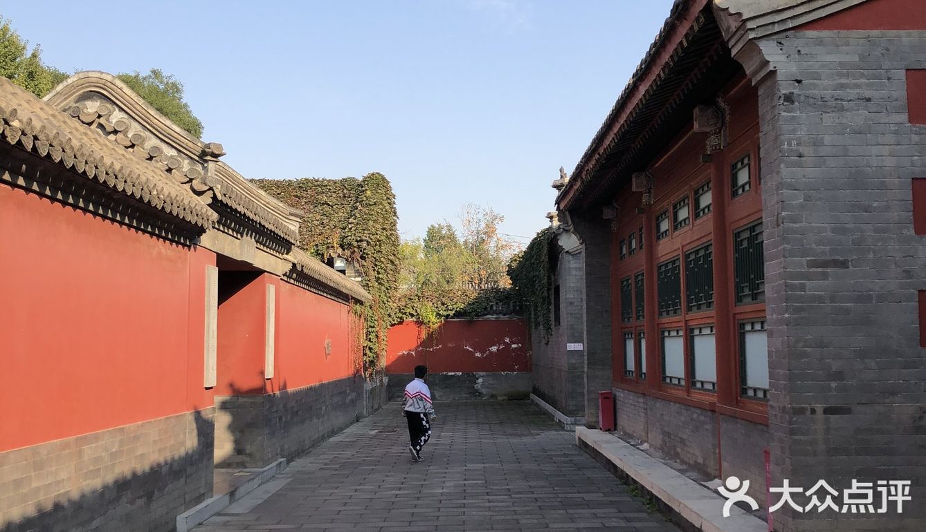 府学胡同儿里的学校—府学小学[胜利]